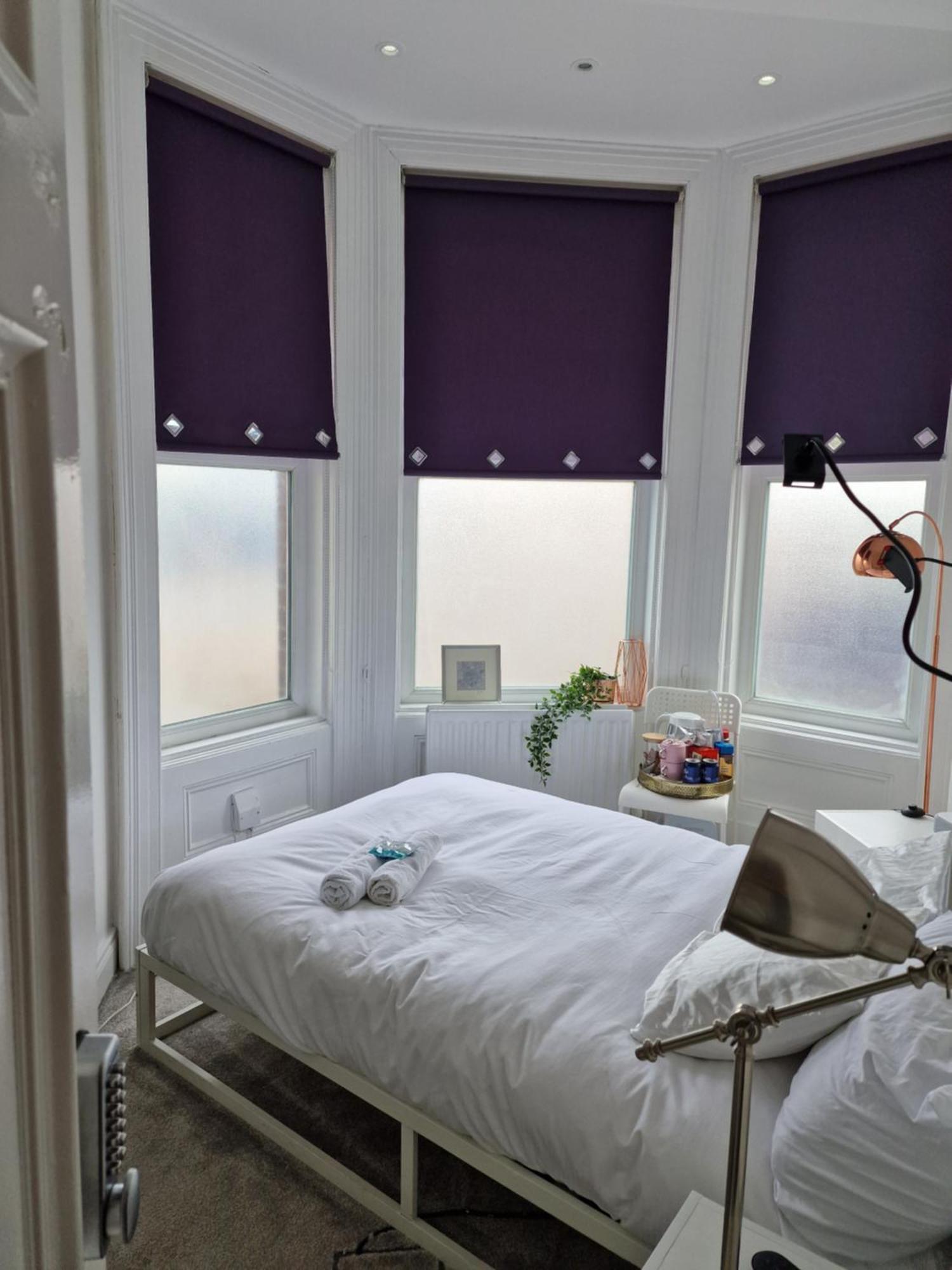 Aunty Katie'S House, Ni Tourist Board Certified & Located On The Main Oldpark Road To Belfast, With Free Continental Breakfast & Free Ultra Fast Sky Internet, Free Sky Sports & Free Sky Cinema, Self-Check In After 10Pm Gmt Hostel Kültér fotó