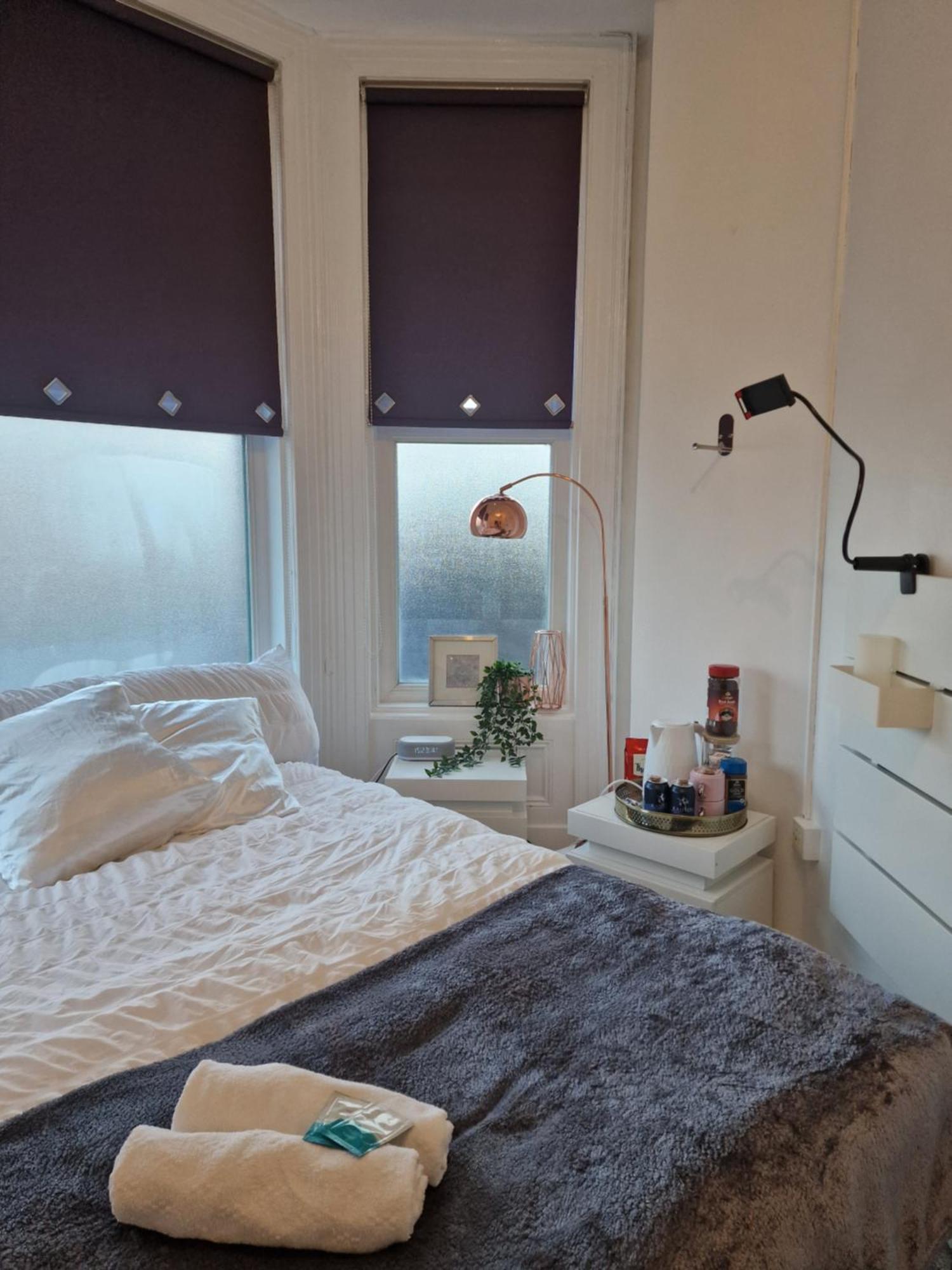 Aunty Katie'S House, Ni Tourist Board Certified & Located On The Main Oldpark Road To Belfast, With Free Continental Breakfast & Free Ultra Fast Sky Internet, Free Sky Sports & Free Sky Cinema, Self-Check In After 10Pm Gmt Hostel Kültér fotó